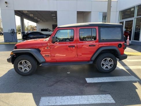 Used 2022 Jeep Wrangler Unlimited Sport S image 5