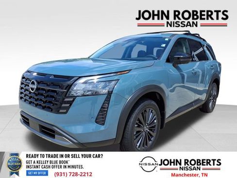 New 2026 Nissan Pathfinder SL w/ SL Premium Package FWD image 13