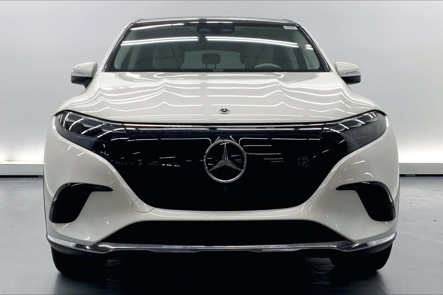 Certified 2023 Mercedes-Benz EQS 450+ 4MATIC SUV image 8