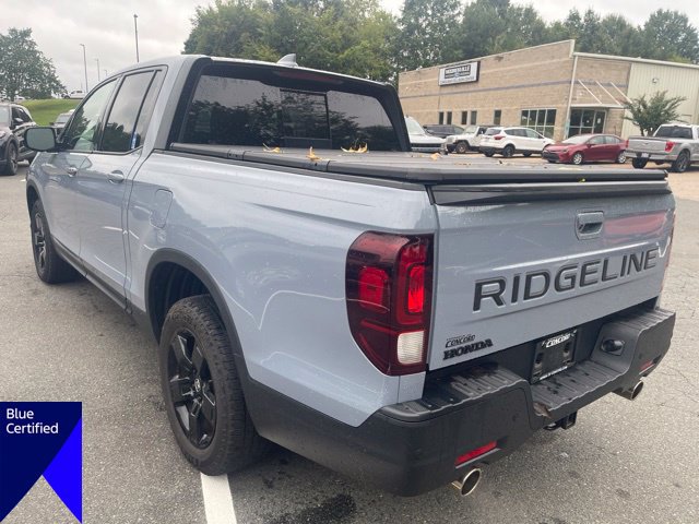 Used 2025 Honda Ridgeline Black Edition image 3