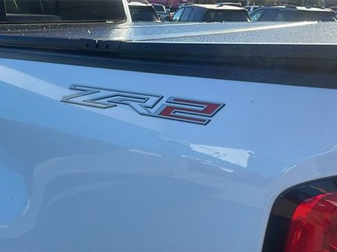 Used 2022 Chevrolet Colorado ZR2 image 35