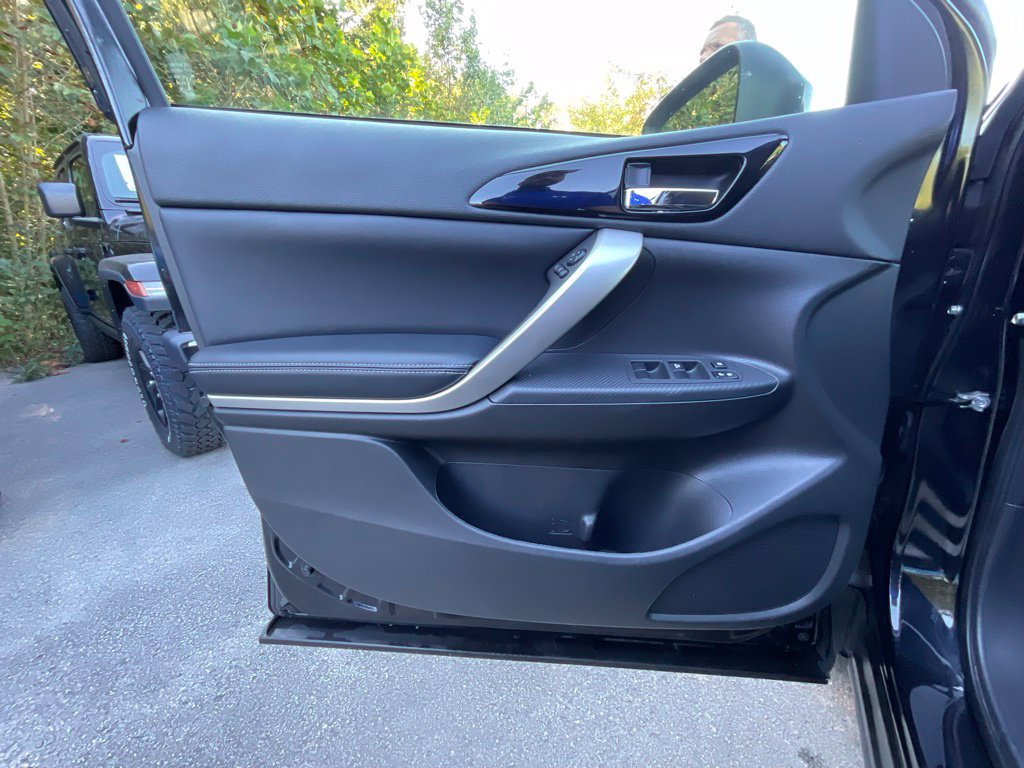 Used 2026 Mitsubishi Eclipse Cross SE AWD/4WD image 8