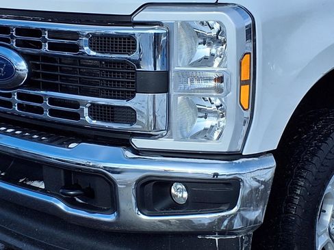 Used 2025 Ford F250 XLT image 27