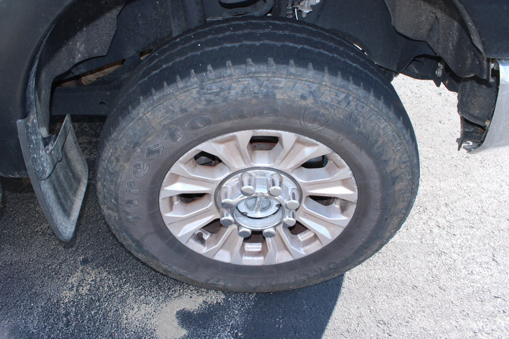 Used 2020 Ford F250 XL w/ STX Appearance Package AWD/4WD image 4