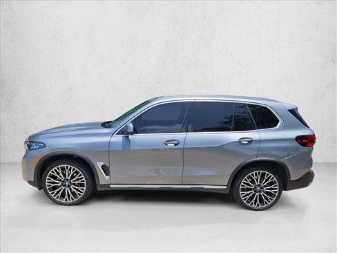 Used 2025 BMW X5 sDrive40i RWD image 8