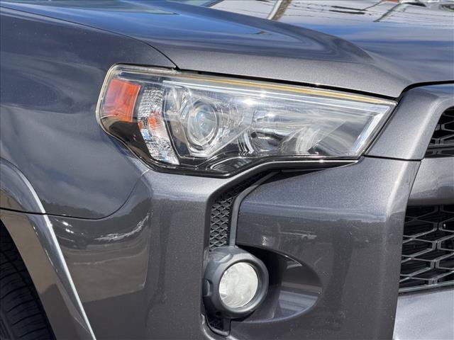 Used 2018 Toyota 4Runner SR5 Premium AWD/4WD image 7