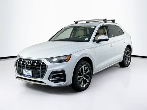 Used 2021 Audi Q5 2.0T Premium w/ Convenience Package AWD/4WD image 1