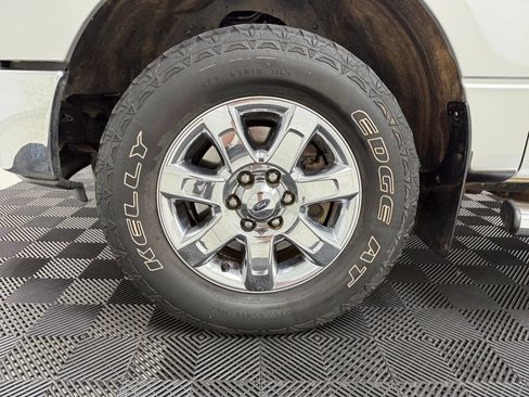 Used 2014 Ford F150 XLT w/ Equipment Group 302A Luxury AWD/4WD image 14