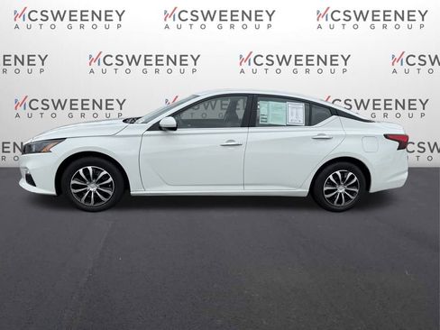 Used 2022 Nissan Altima 2.5 S image 2