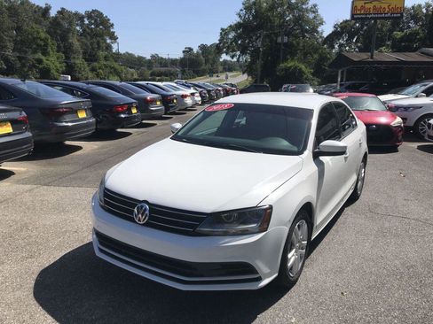 Used 2018 Volkswagen Jetta S image 1