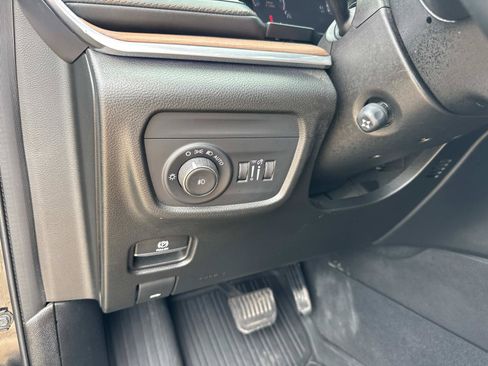 Certified 2023 Jeep Grand Cherokee Summit w/ Adv Protech Group IV AWD/4WD image 33