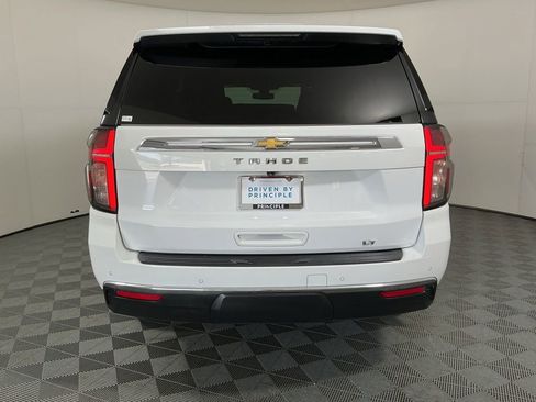 Used 2022 Chevrolet Tahoe LT w/ LT Signature Package image 6