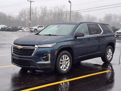 Used 2023 Chevrolet Traverse LS