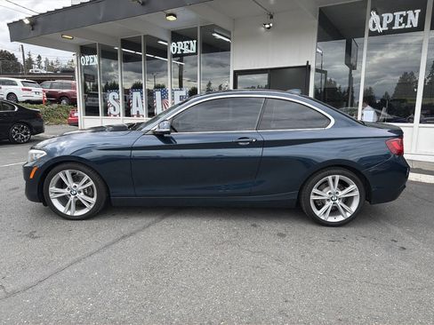 Used 2015 BMW 228i xDrive Coupe AWD/4WD image 2