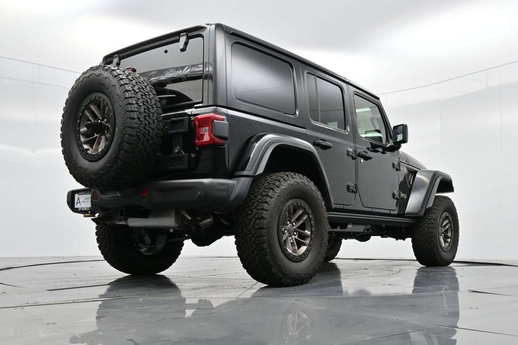 Used 2024 Jeep Wrangler Unlimited Rubicon 392 AWD/4WD image 39