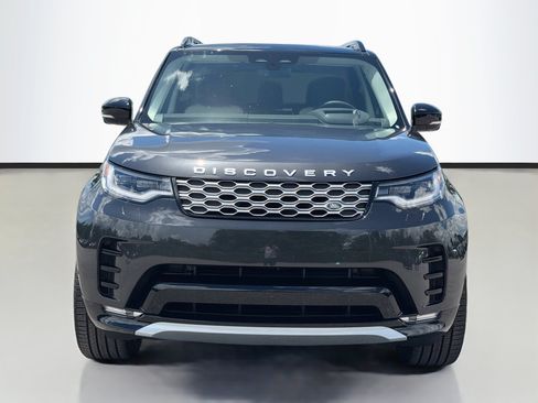 New 2026 Land Rover Discovery Limited Edition AWD/4WD image 8
