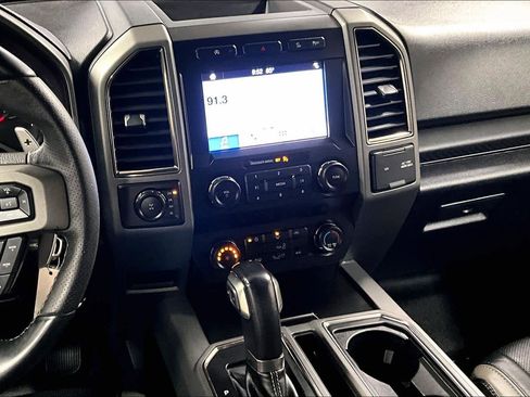 Used 2019 Ford F150 Raptor image 6