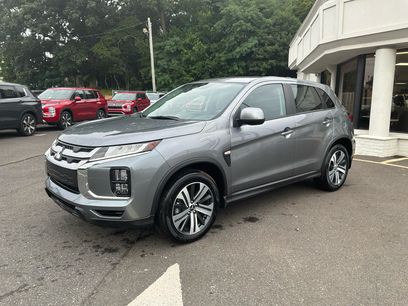 New 2025 Mitsubishi Outlander Sport ES