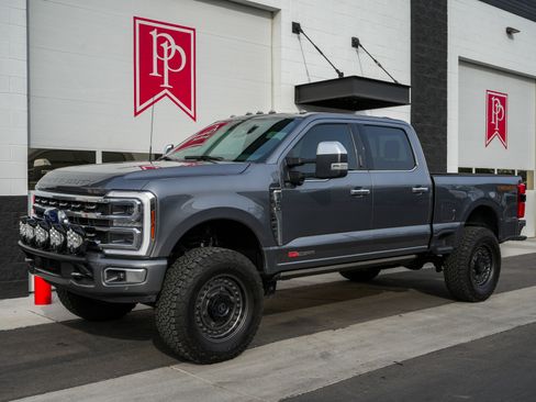 Used 2024 Ford F250 Platinum w/ Tremor Off-Road Package image 60