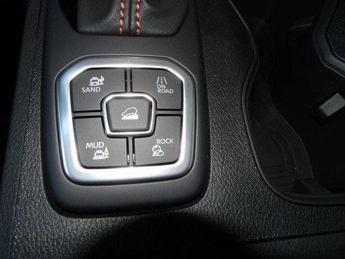 New 2026 Nissan Frontier PRO-4X w/ Pro-4x Convenience Package image 27