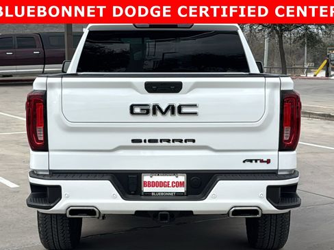 Used 2024 GMC Sierra 1500 AT4 image 6