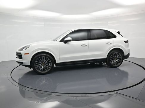 Certified 2019 Porsche Cayenne image 2