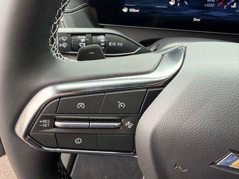New 2026 Chevrolet Traverse LT FWD image 9