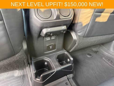 Used 2021 Jeep Gladiator Sport AWD/4WD image 16