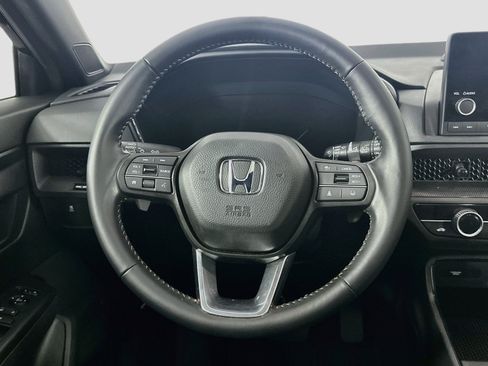 Used 2025 Honda CR-V Sport image 18