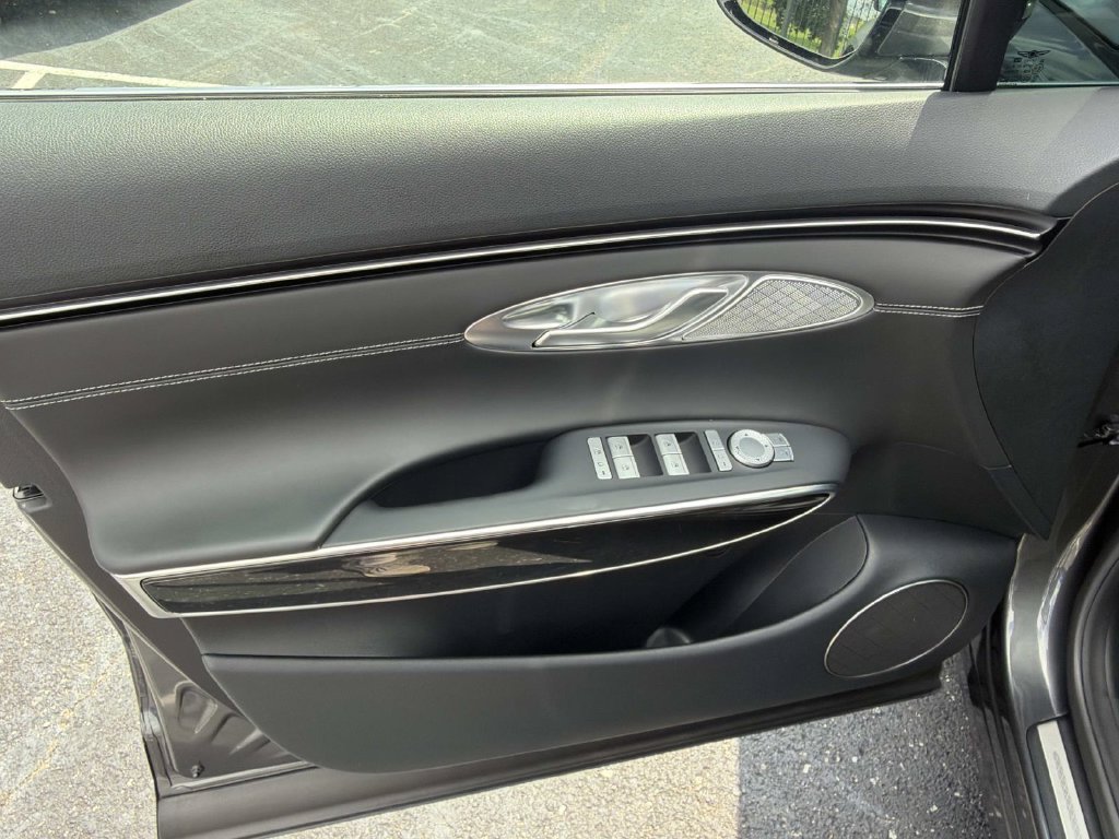 Used 2022 Genesis GV70 2.5T AWD/4WD image 18
