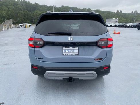 Certified 2023 Honda Pilot TrailSport image 11