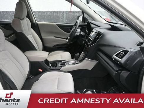 Used 2021 Subaru Forester AWD/4WD image 10