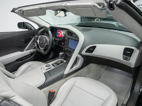 Used 2019 Chevrolet Corvette ZR1 RWD image 13