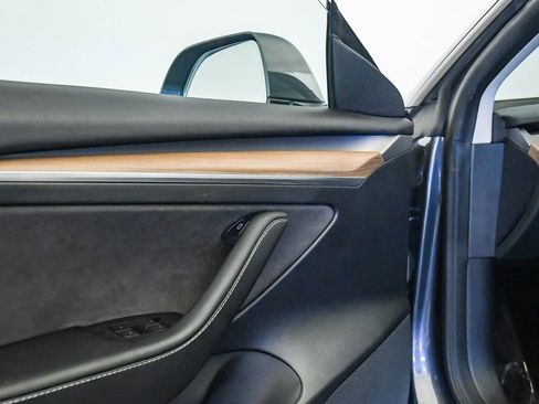 Used 2022 Tesla Model 3 RWD image 23