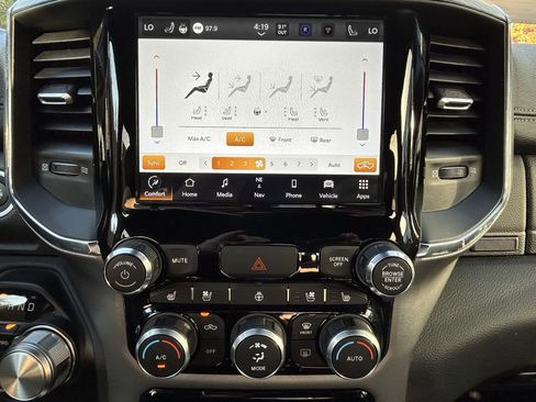 Certified 2024 RAM 1500 Laramie image 30