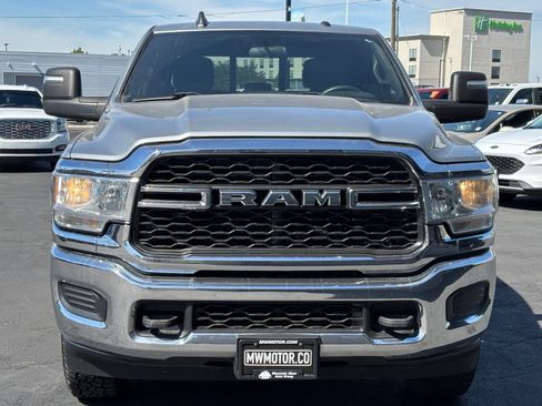 Used 2024 RAM 3500 Tradesman w/ Chrome Appearance Group AWD/4WD image 2
