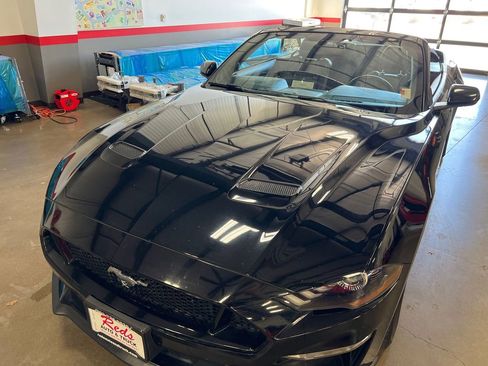 Used 2020 Ford Mustang GT Premium image 26