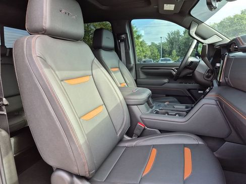 Used 2026 GMC Sierra 2500 AT4 w/ AT4 Premium Plus Package AWD/4WD image 37