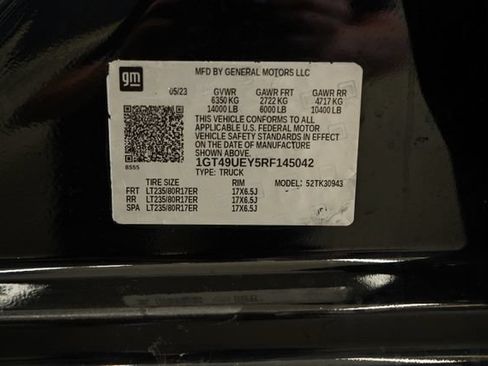 Used 2024 GMC Sierra 3500 SLT w/ SLT Convenience Package AWD/4WD image 68