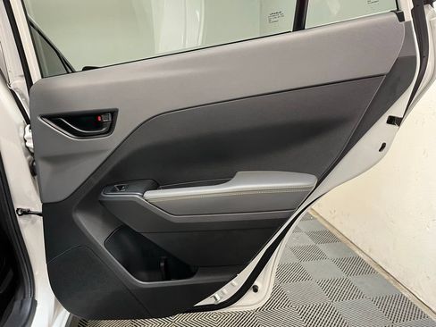 Used 2024 Subaru Crosstrek 2.5i Sport w/ Crosstrek Mirror Package AWD/4WD image 18