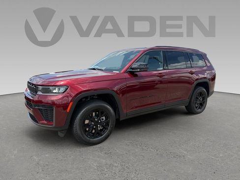 New 2026 Jeep Grand Cherokee L 2WD image 21