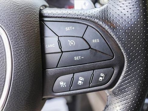 Used 2024 Dodge Durango GT image 16