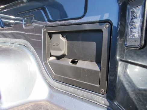 New 2026 GMC Sierra EV Elevation image 31