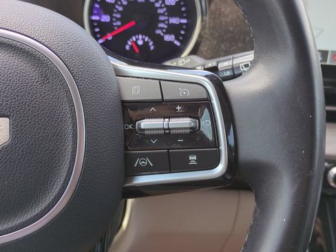 Certified 2024 Kia Carnival EX FWD image 26