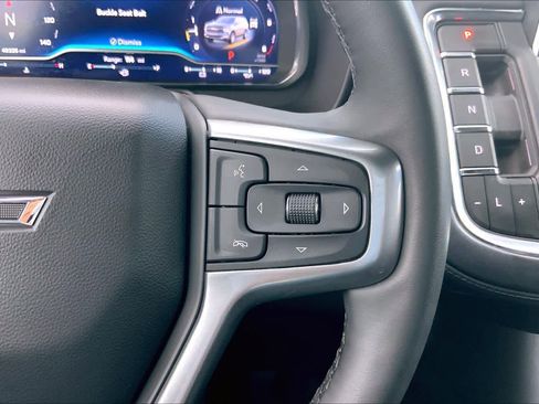 Used 2024 Chevrolet Tahoe Z71 w/ Luxury Package image 24