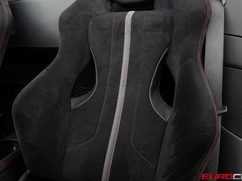 Used 2023 Ferrari F8 Tributo RWD image 46