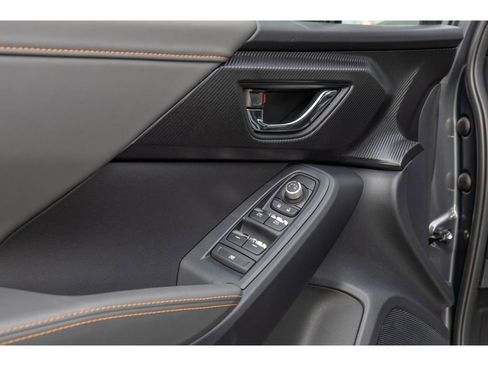 New 2026 Subaru Crosstrek 2.5i Limited w/ Crosstrek Mirror Package image 19