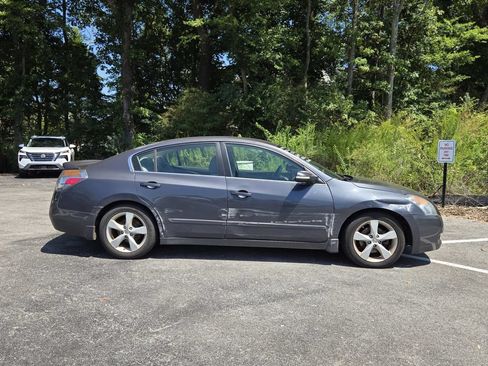Used 2008 Nissan Altima 3.5 SE w/ Emergency Aid Pkg FWD image 2