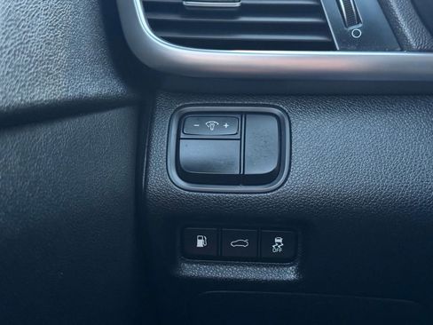 Used 2016 Kia Optima EX image 29