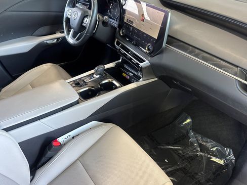 Used 2023 Lexus RX 350 Premium FWD image 35